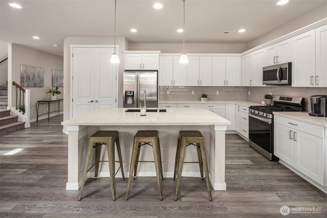 7629 61st Drive NE, Marysville, WA 98270