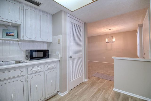 865 VIRGINIA COURT 107, Dunedin, FL 34698