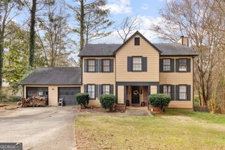 1477 Thornhill Court SW, Lilburn, GA 30047