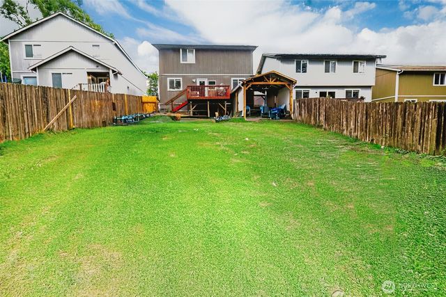 7063 E Dakota Street, Port Orchard, WA 98366