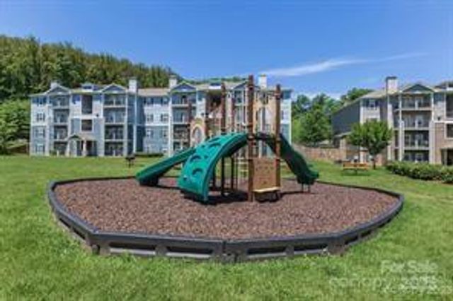 700 Vista Lake Drive 004, Candler, NC 28715