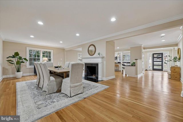 4902 DERUSSEY PKWY, Chevy Chase, MD 20815