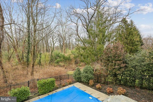 4902 DERUSSEY PKWY, Chevy Chase, MD 20815