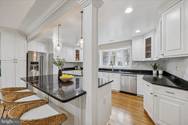 4902 DERUSSEY PKWY, Chevy Chase, MD 20815