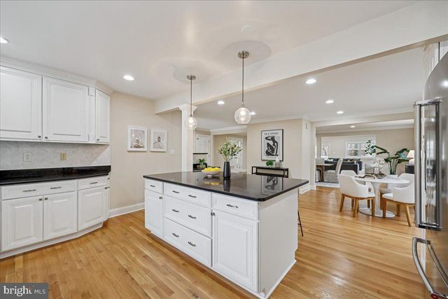 4902 DERUSSEY PKWY, Chevy Chase, MD 20815