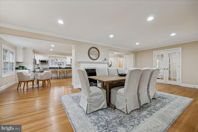 4902 DERUSSEY PKWY, Chevy Chase, MD 20815