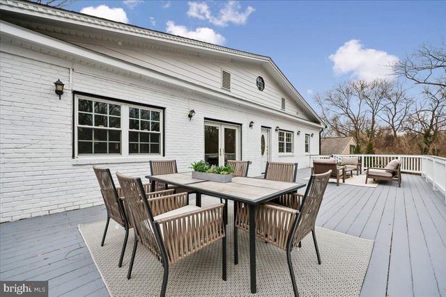 4902 DERUSSEY PKWY, Chevy Chase, MD 20815