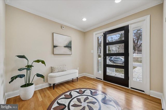 4902 DERUSSEY PKWY, Chevy Chase, MD 20815