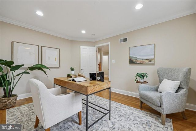 4902 DERUSSEY PKWY, Chevy Chase, MD 20815