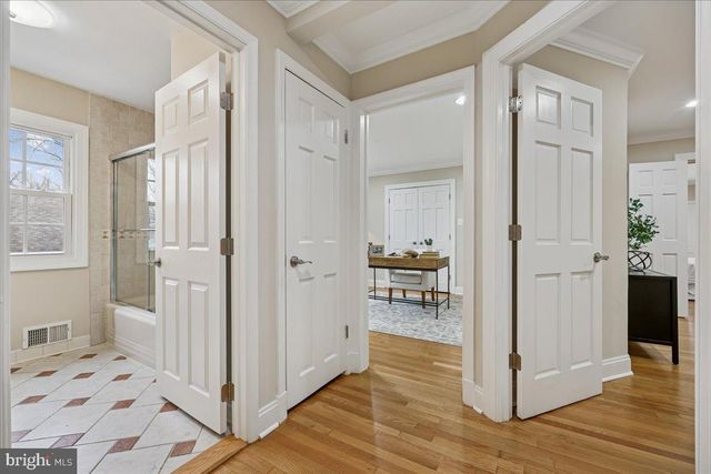 4902 DERUSSEY PKWY, Chevy Chase, MD 20815