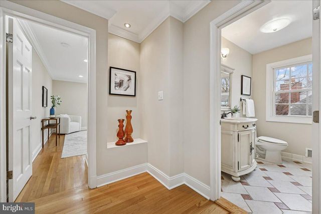 4902 DERUSSEY PKWY, Chevy Chase, MD 20815