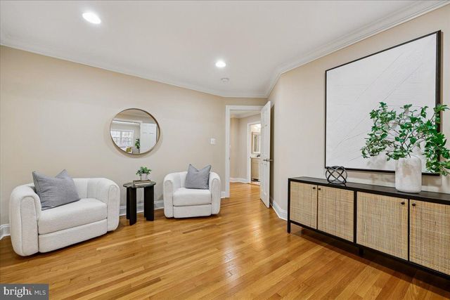 4902 DERUSSEY PKWY, Chevy Chase, MD 20815