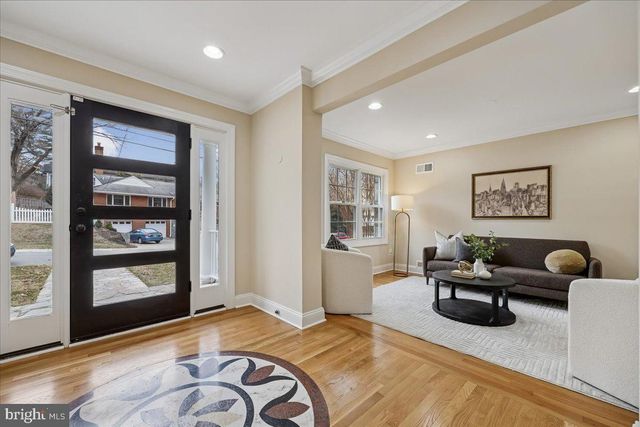 4902 DERUSSEY PKWY, Chevy Chase, MD 20815