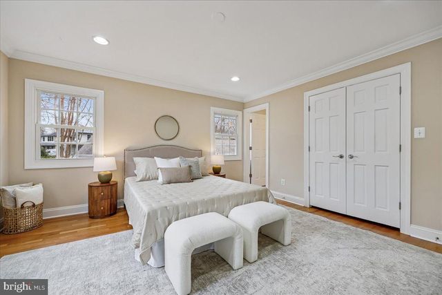 4902 DERUSSEY PKWY, Chevy Chase, MD 20815