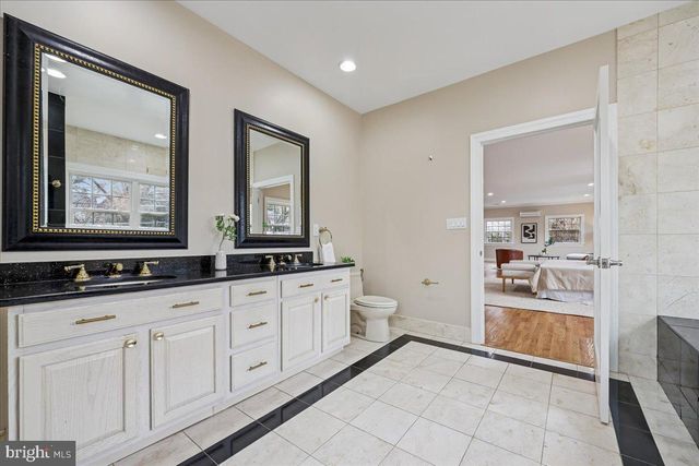 4902 DERUSSEY PKWY, Chevy Chase, MD 20815