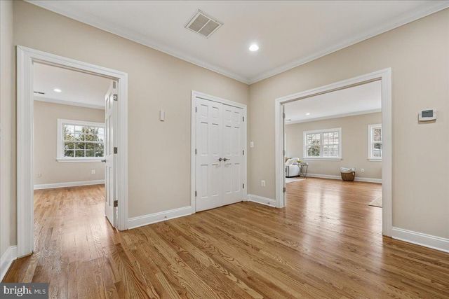 4902 DERUSSEY PKWY, Chevy Chase, MD 20815