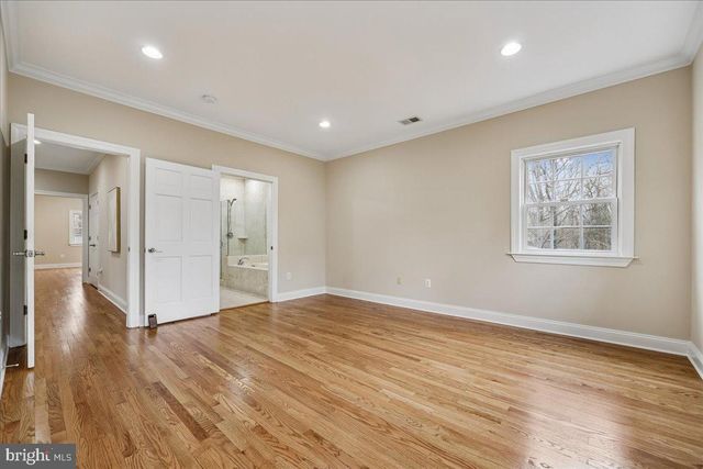 4902 DERUSSEY PKWY, Chevy Chase, MD 20815