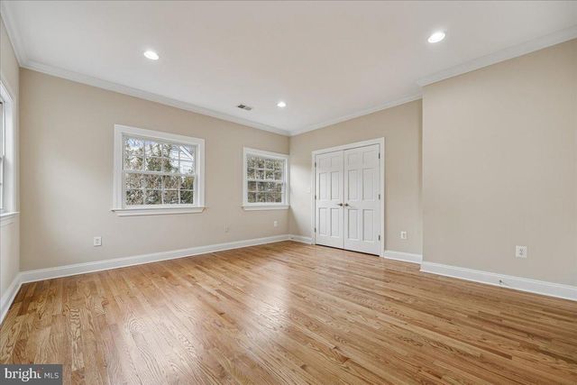 4902 DERUSSEY PKWY, Chevy Chase, MD 20815