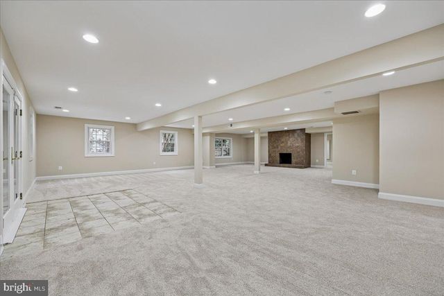 4902 DERUSSEY PKWY, Chevy Chase, MD 20815