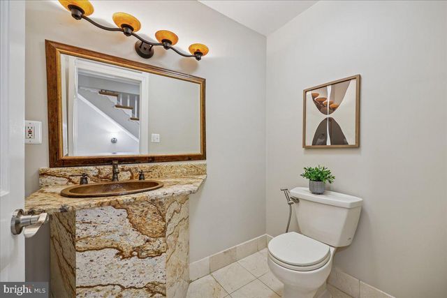 4902 DERUSSEY PKWY, Chevy Chase, MD 20815