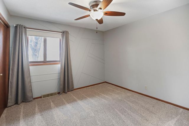 4194 Chappuis Trail, Faribault, MN 55021