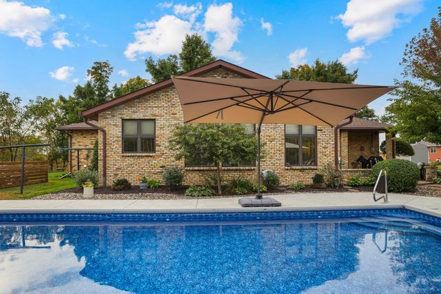 4194 Chappuis Trail, Faribault, MN 55021