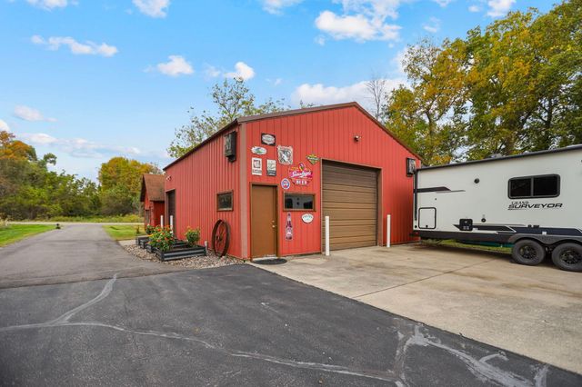 4194 Chappuis Trail, Faribault, MN 55021