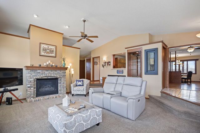 4194 Chappuis Trail, Faribault, MN 55021