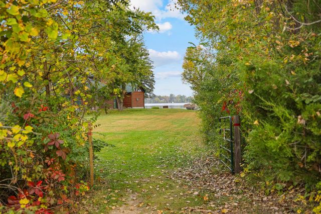 4194 Chappuis Trail, Faribault, MN 55021