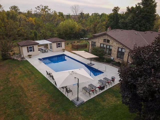 4194 Chappuis Trail, Faribault, MN 55021