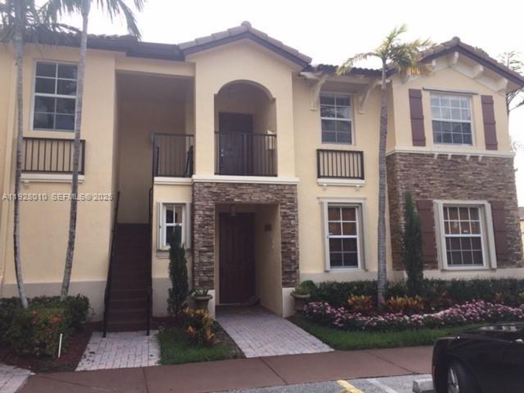 3360 NE 14th Dr 210-30, Homestead, FL 33033