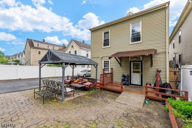 171 Burgess Pl, Passaic City, NJ 07055