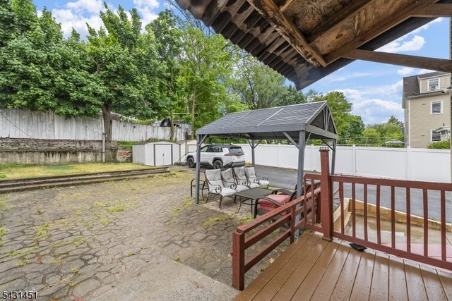 171 Burgess Pl, Passaic City, NJ 07055