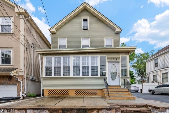 171 Burgess Pl, Passaic City, NJ 07055