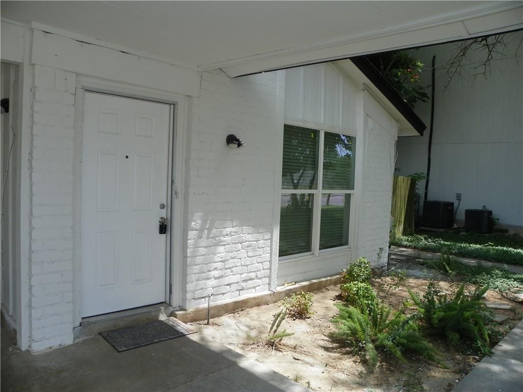 1306 Colony Creek DR B, Austin, TX 78758