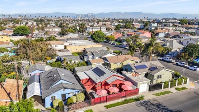 657 W 66th, Los Angeles, CA 90044