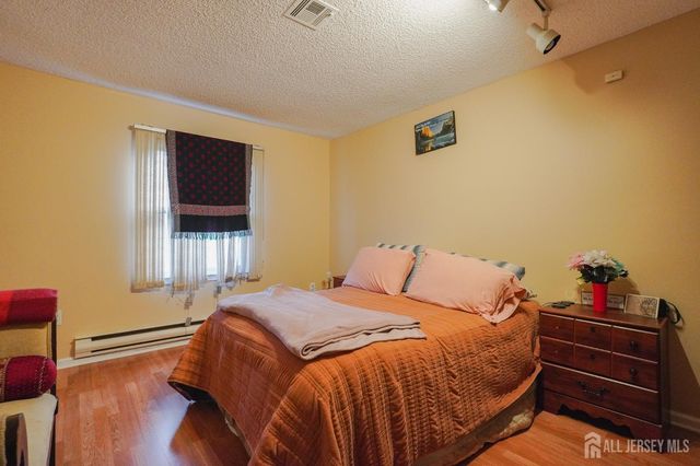 675 Yarborough Way A, Monroe, NJ 08831