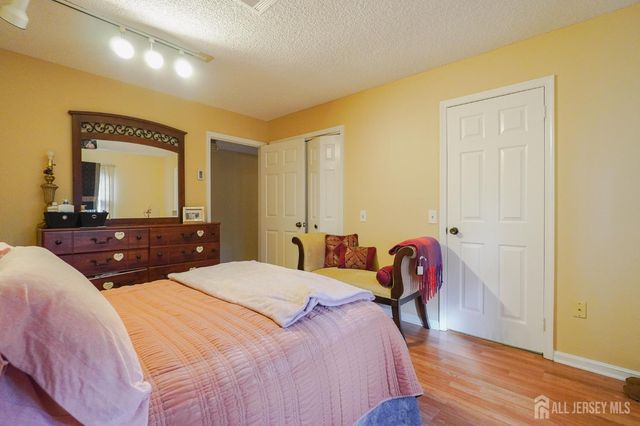 675 Yarborough Way A, Monroe, NJ 08831