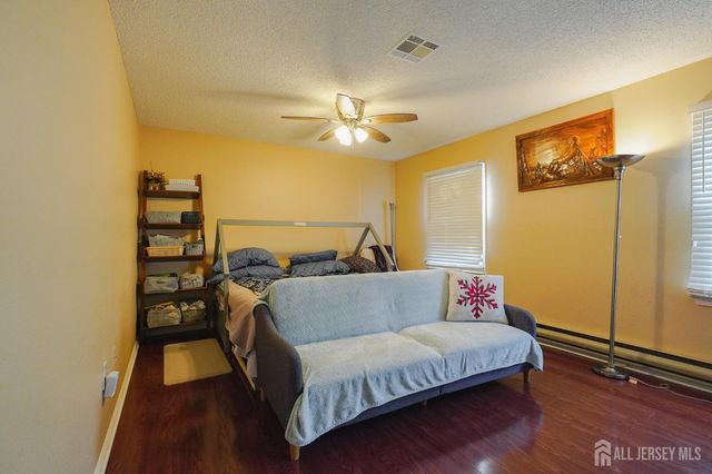 675 Yarborough Way A, Monroe, NJ 08831