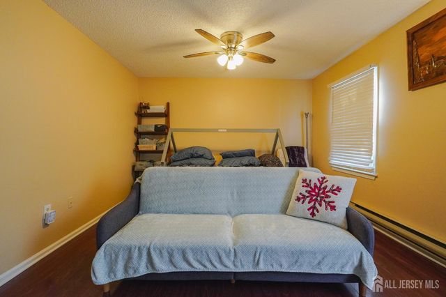 675 Yarborough Way A, Monroe, NJ 08831