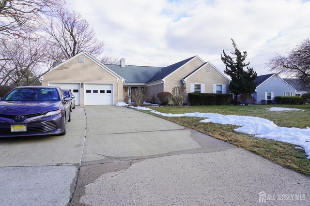 675 Yarborough Way A, Monroe, NJ 08831