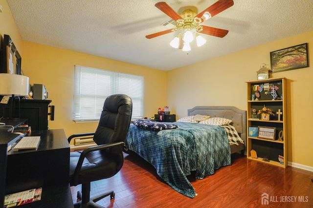 675 Yarborough Way A, Monroe, NJ 08831