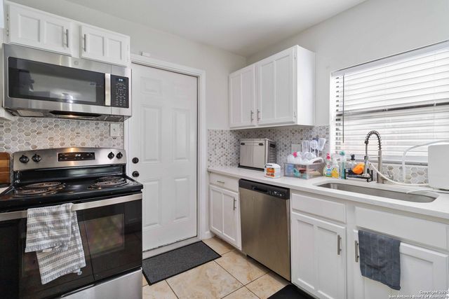 7233 Breeze, San Antonio, TX 78250