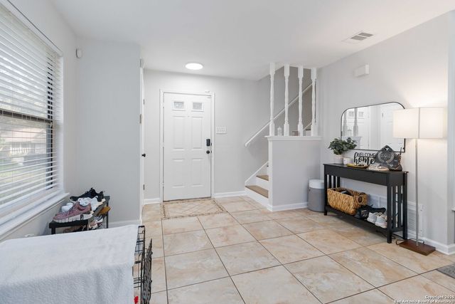 7233 Breeze, San Antonio, TX 78250