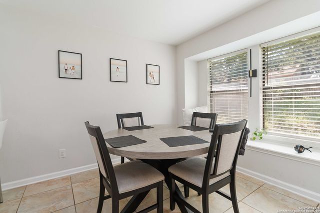 7233 Breeze, San Antonio, TX 78250