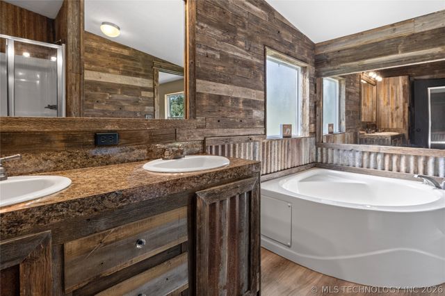 115152 S 4237 Road, Eufaula, OK 74432