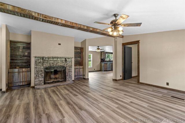 115152 S 4237 Road, Eufaula, OK 74432