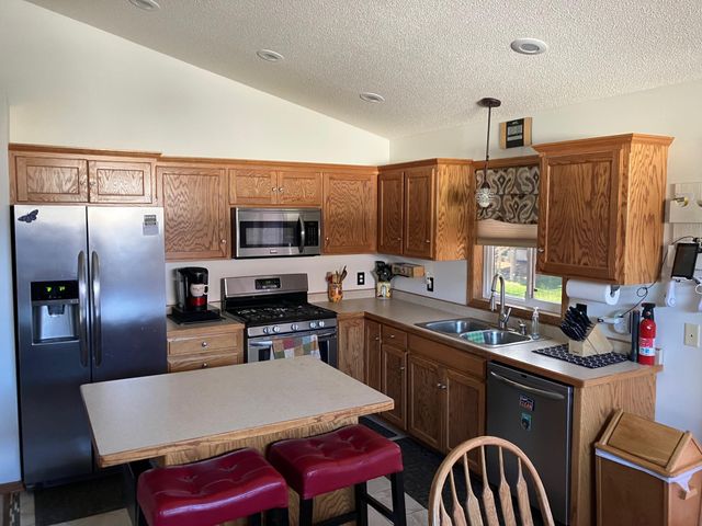 533 Dogwood Street NE, Lonsdale, MN 55046