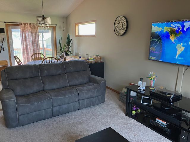 533 Dogwood Street NE, Lonsdale, MN 55046