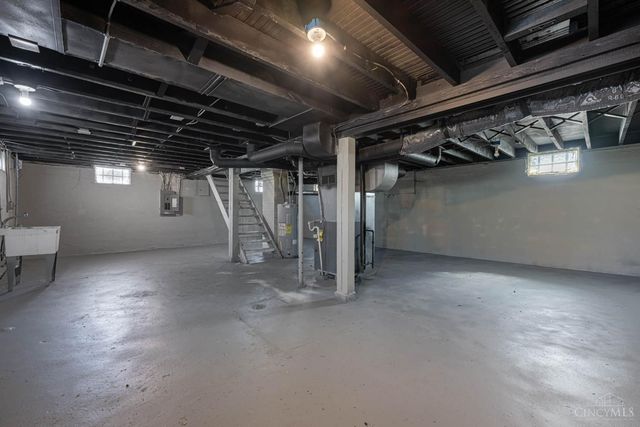 2418 Sherman Avenue, Middletown, OH 45044